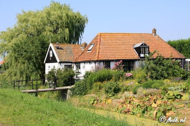 Gouwe 8372.jpg